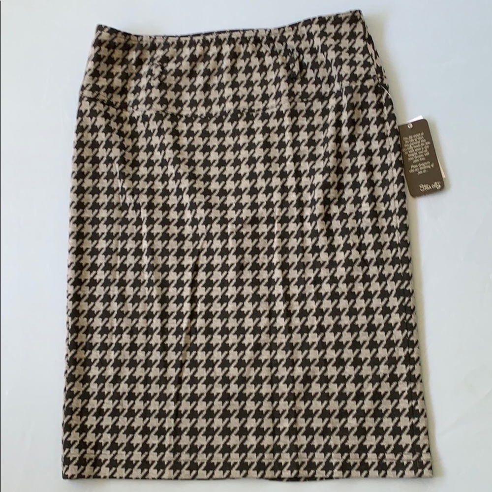 Career Knit Skirt